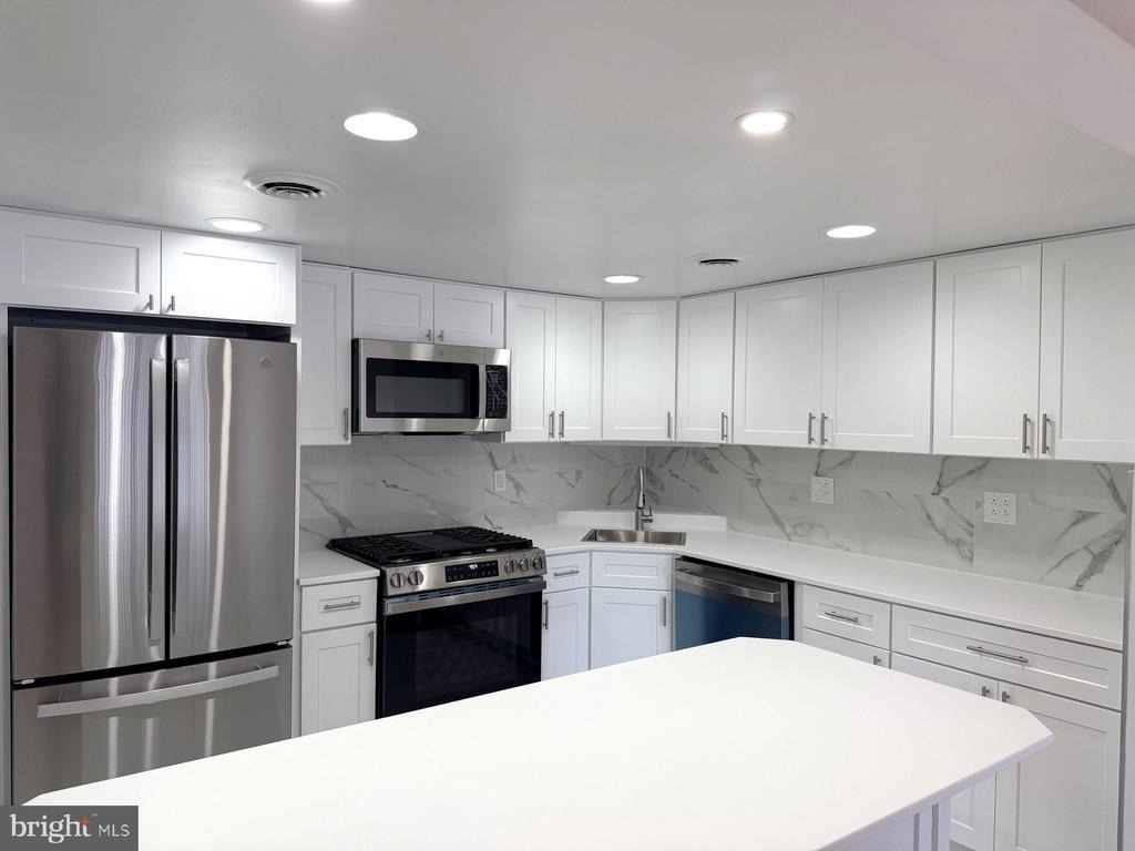 606 Cooper Landing Road - Photo 1