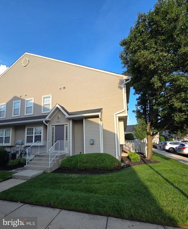 2601 Gramercy Way - Photo 1