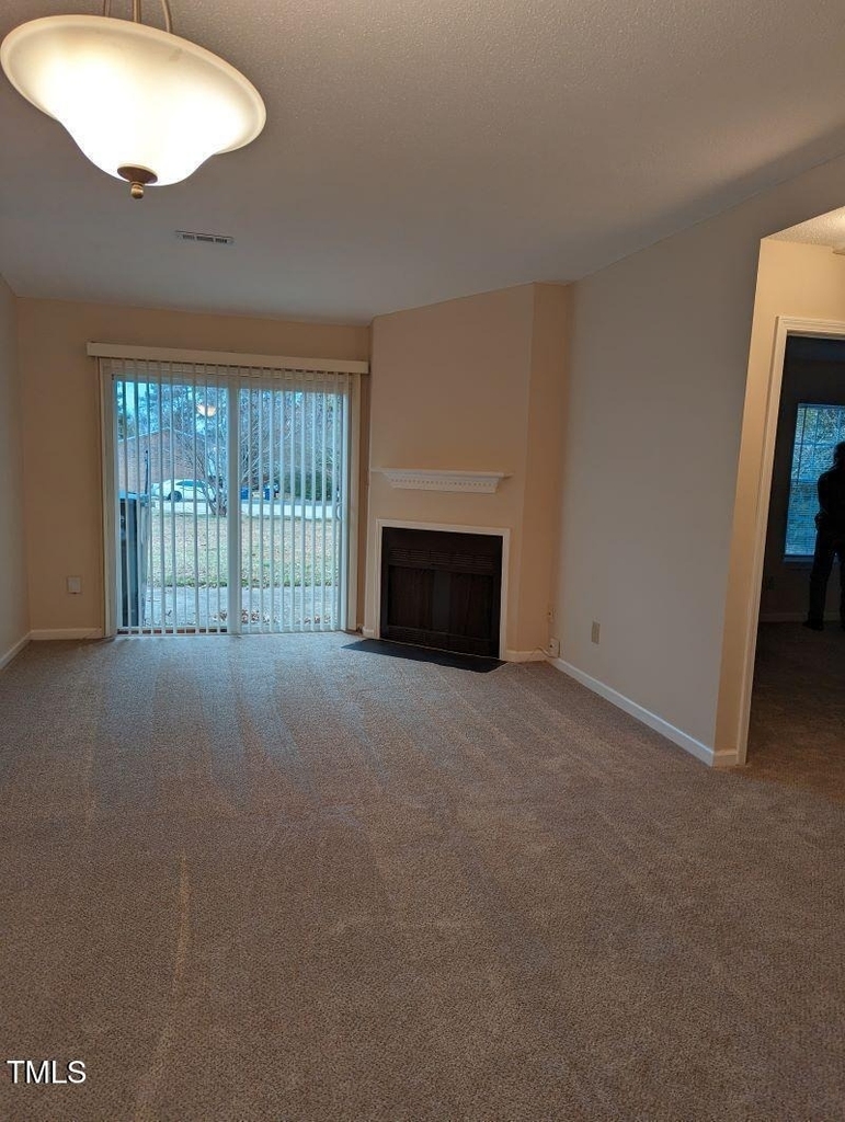 2616 Stewart Drive - Photo 4