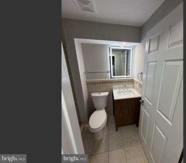 6111 Richmanor Terrace - Photo 9