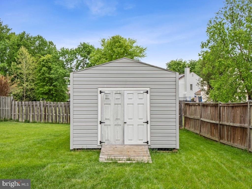 13908 Amberly Court - Photo 45