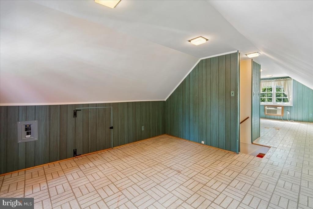 9422 Locust Hill Road - Photo 29