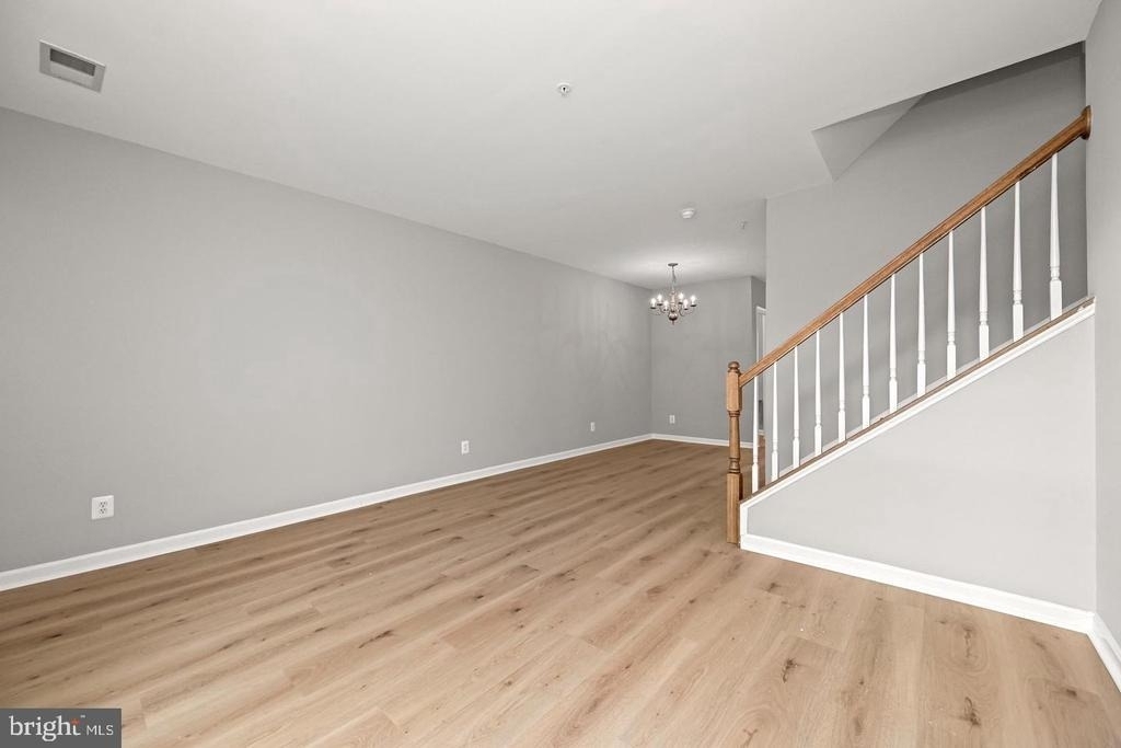 222 Fallsgrove Boulevard - Photo 23