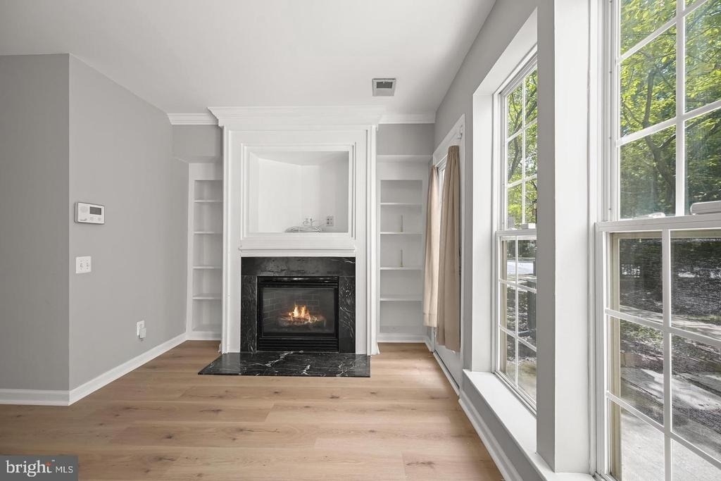 222 Fallsgrove Boulevard - Photo 32