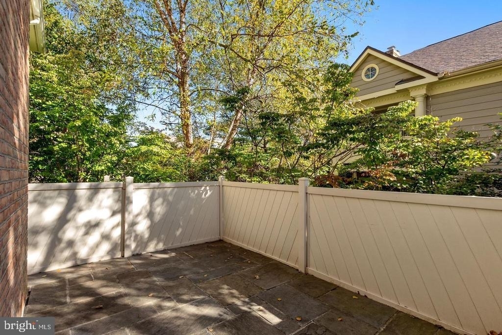 5801 Linden Square Court - Photo 22