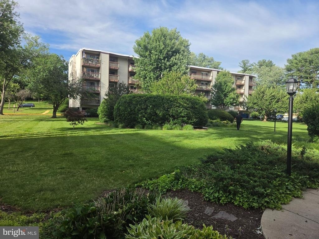 7420 Lakeview Dr - Photo 3