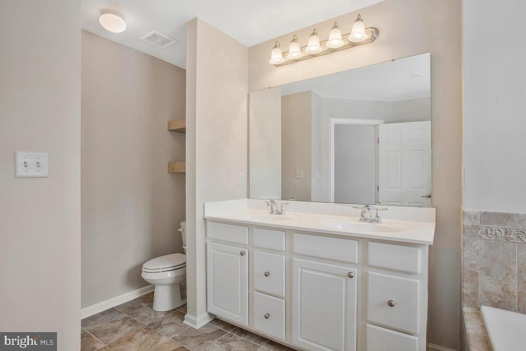 9612 Hammonds Overlook Court - Photo 25