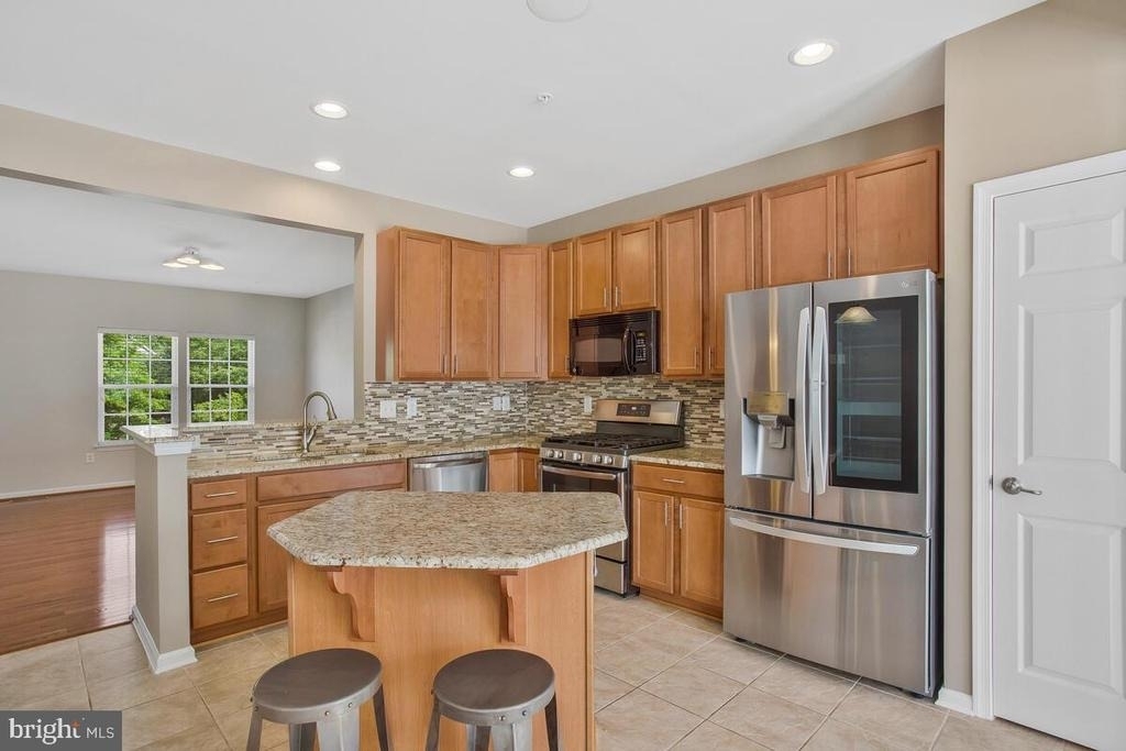 9612 Hammonds Overlook Court - Photo 12