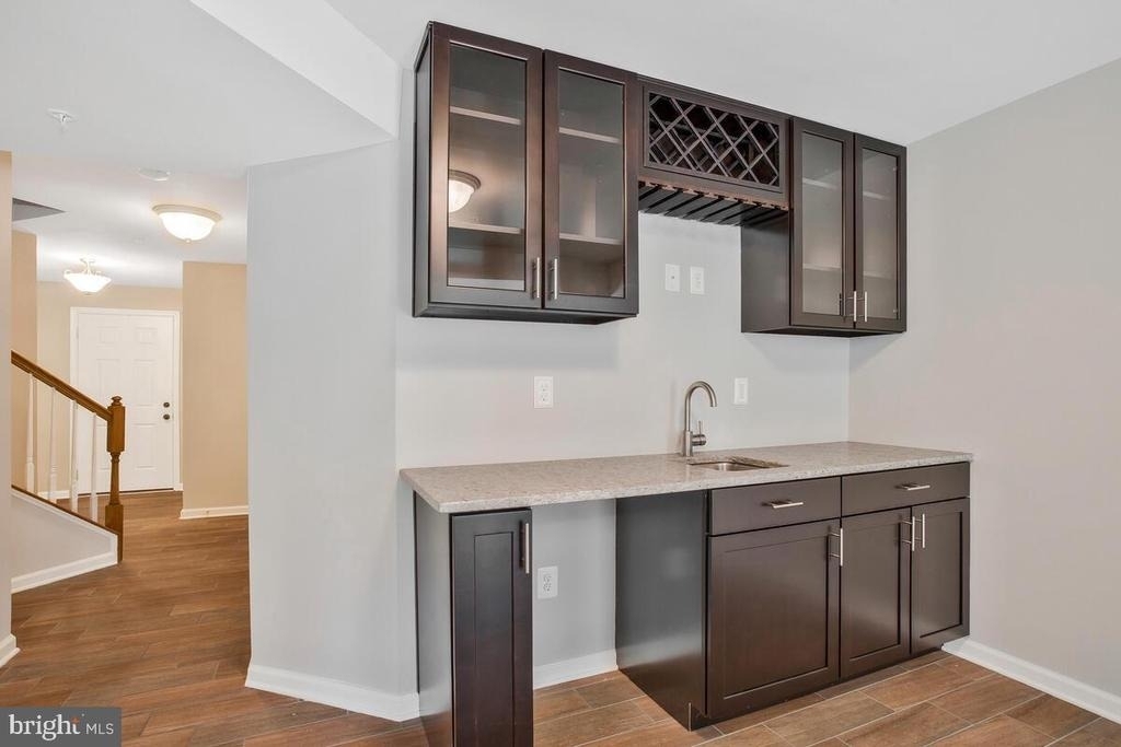 9612 Hammonds Overlook Court - Photo 4