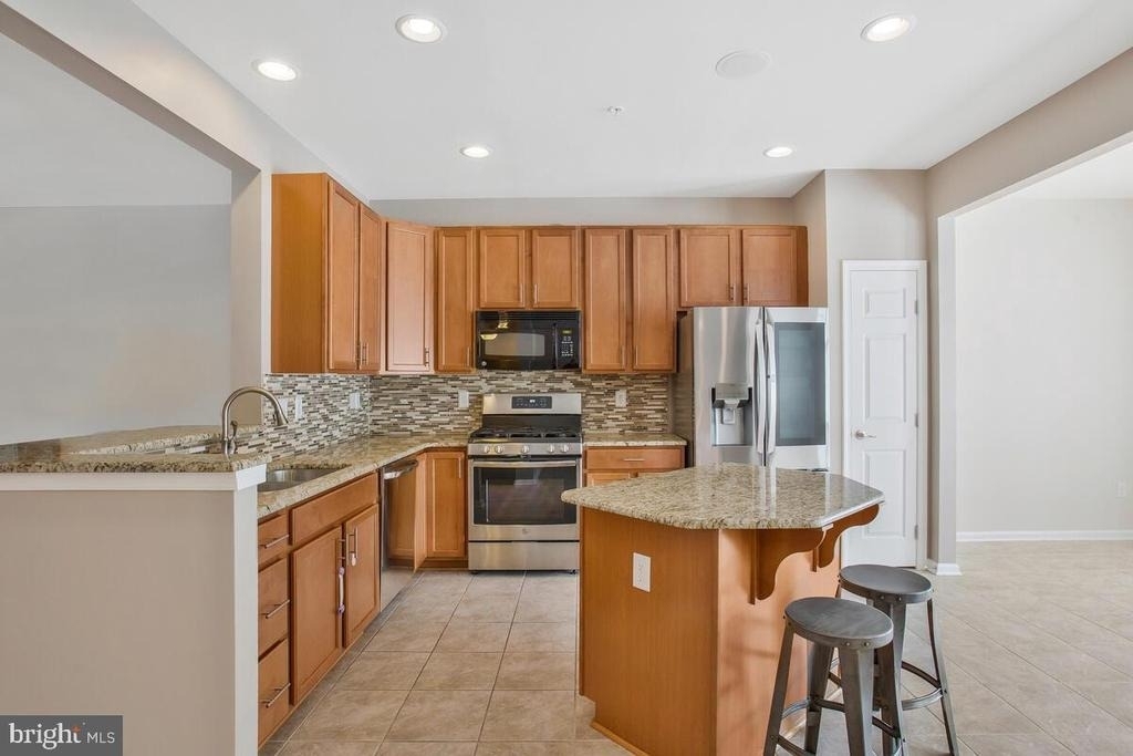 9612 Hammonds Overlook Court - Photo 18