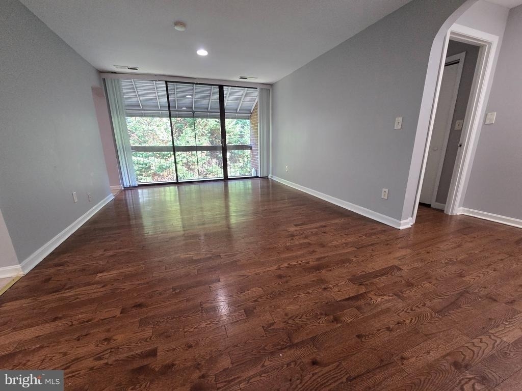 8727 Hayshed Lane - Photo 5