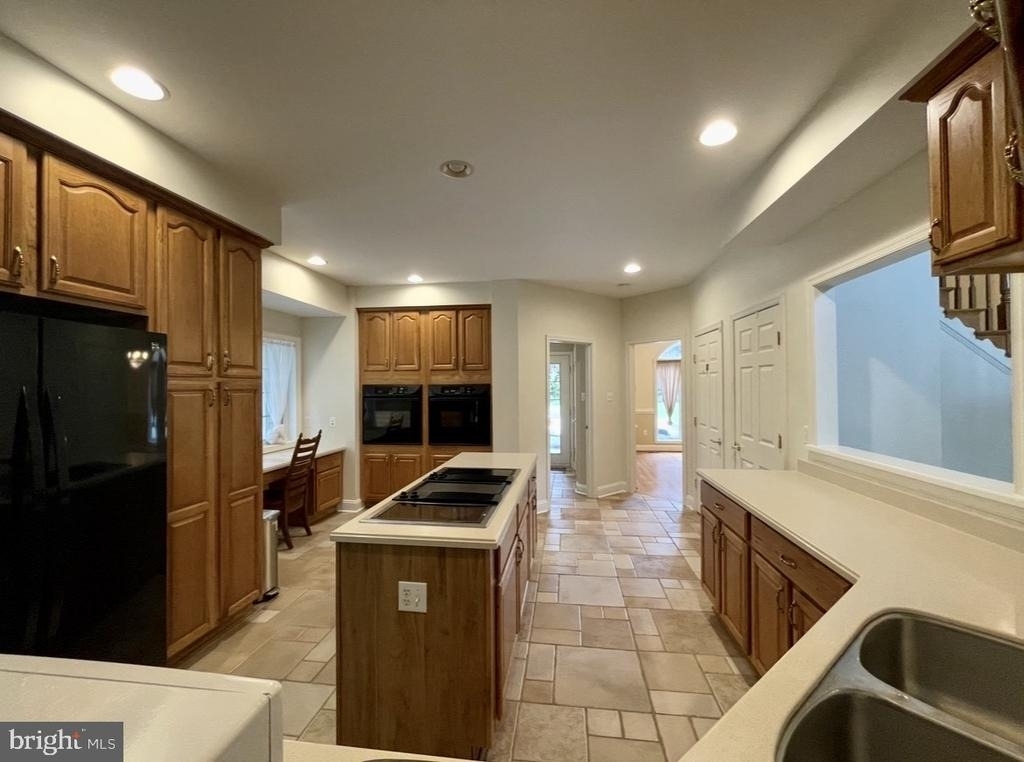 13385 Forsythe Road - Photo 9
