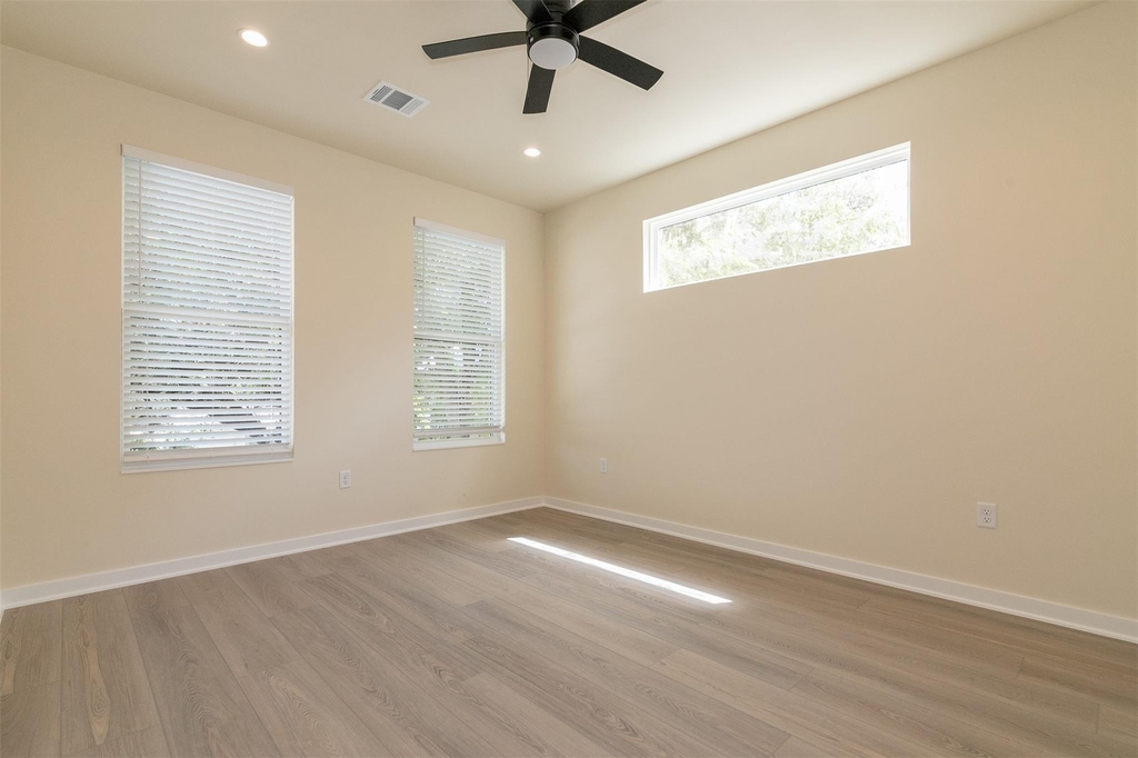 1012 W Milton St - Photo 11