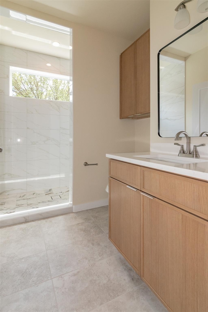 1012 W Milton St - Photo 12