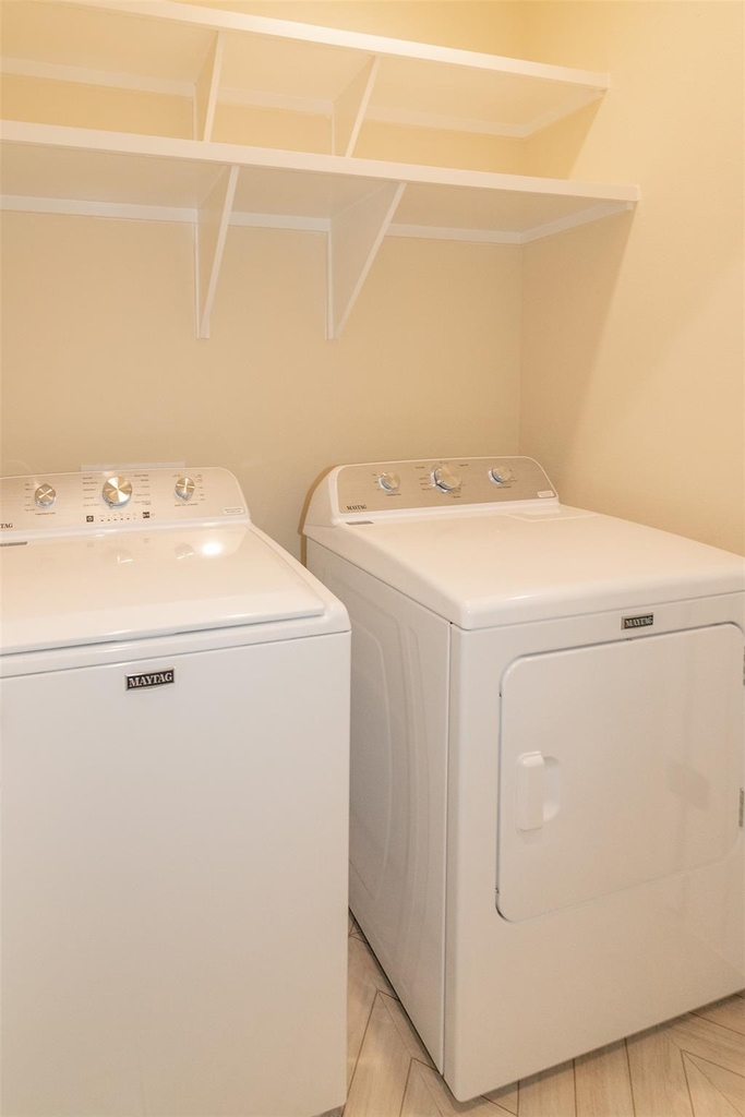 1012 W Milton St - Photo 7