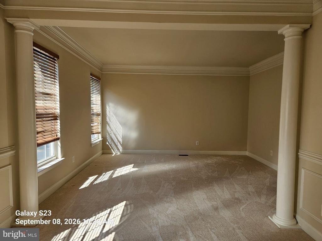 234 Whirlaway Lane - Photo 4