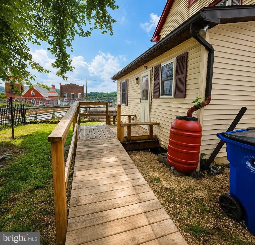 8 N Virginia Avenue - Photo 25