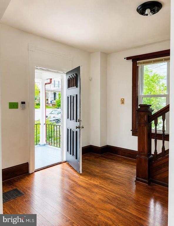 8 N Virginia Avenue - Photo 22