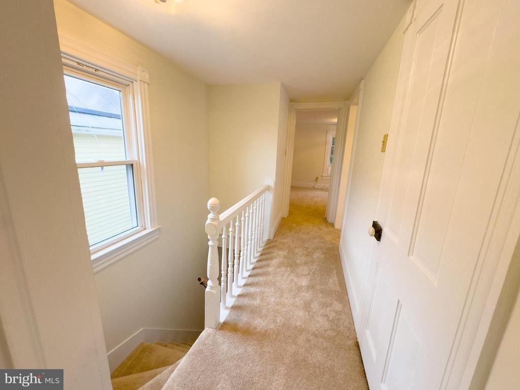 213 W B Street - Photo 16