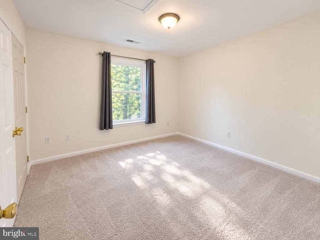 3328 North Avenue - Photo 10