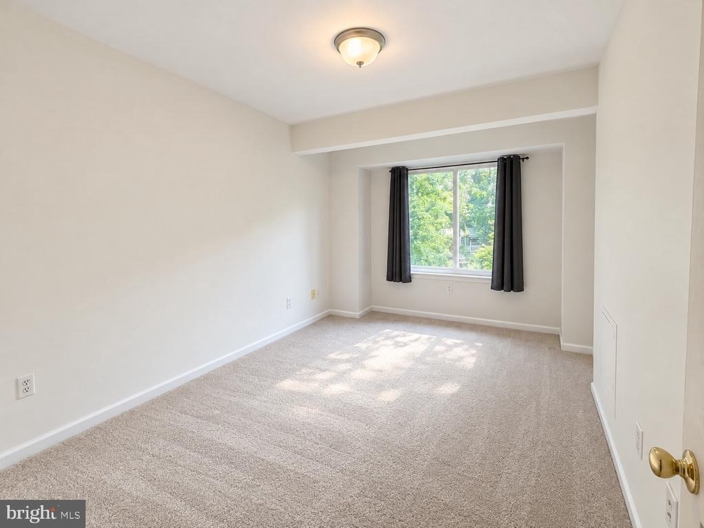 3328 North Avenue - Photo 8