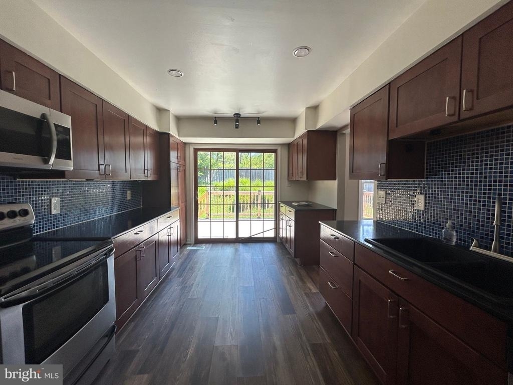 11 Pheasant Run Court - Photo 3