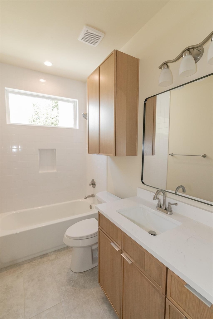 1012 W Milton St - Photo 10