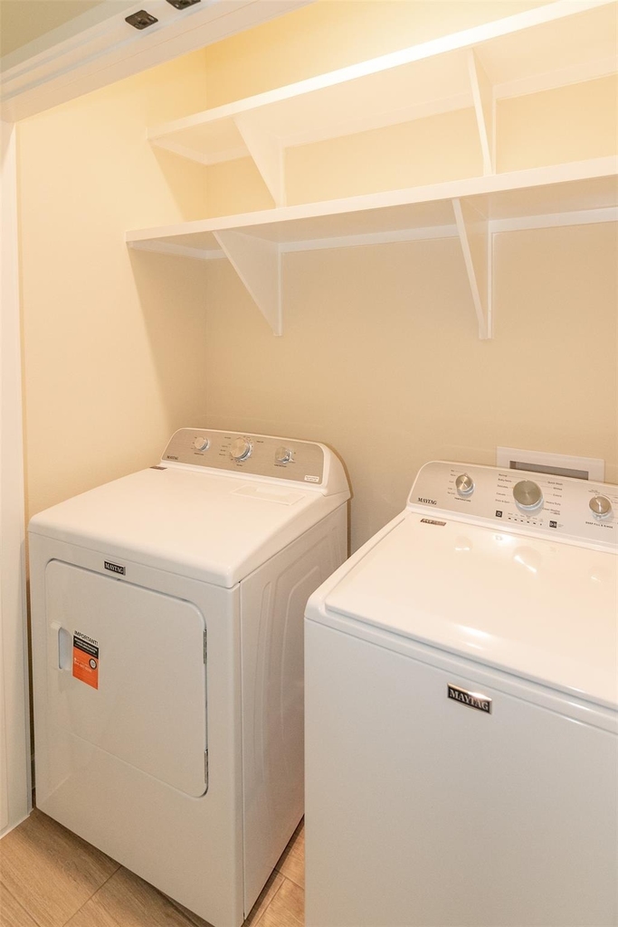 1012 W Milton St - Photo 7