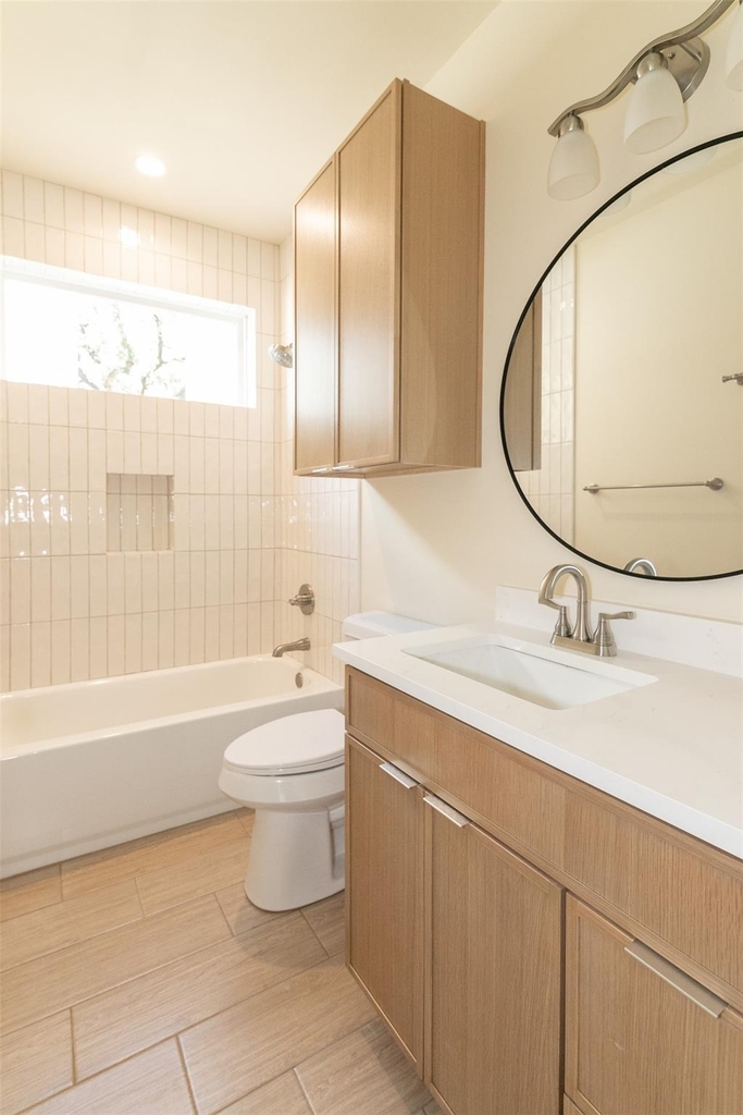 1012 W Milton St - Photo 6
