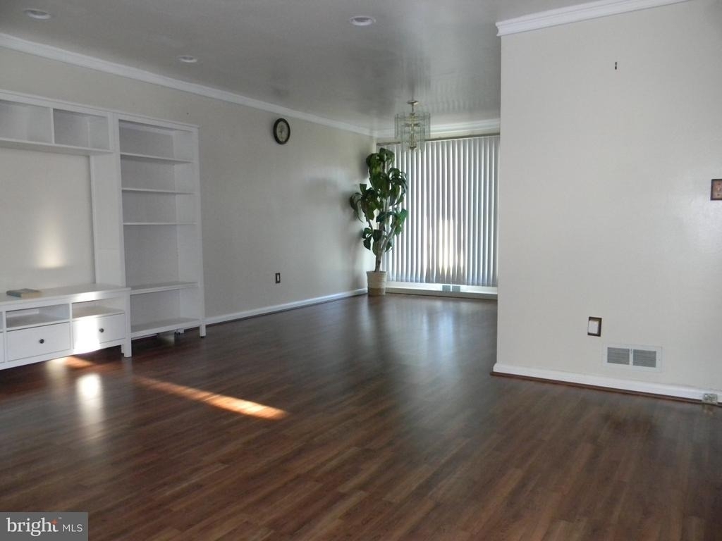 3536 Lynne Haven Drive - Photo 2