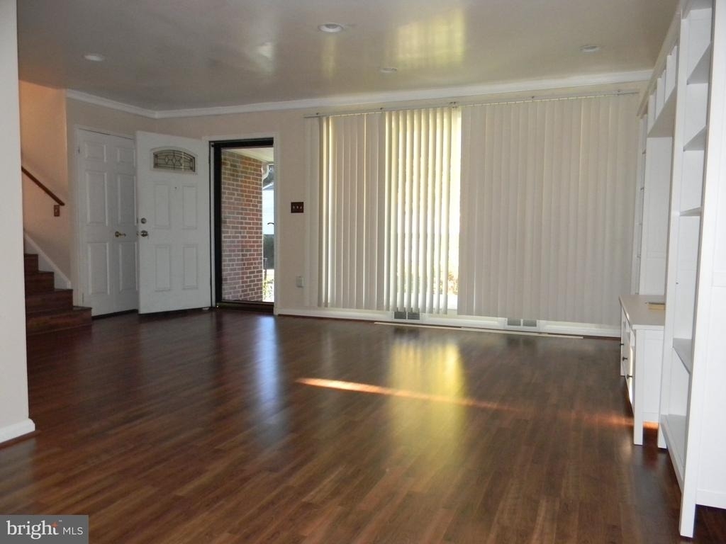 3536 Lynne Haven Drive - Photo 4