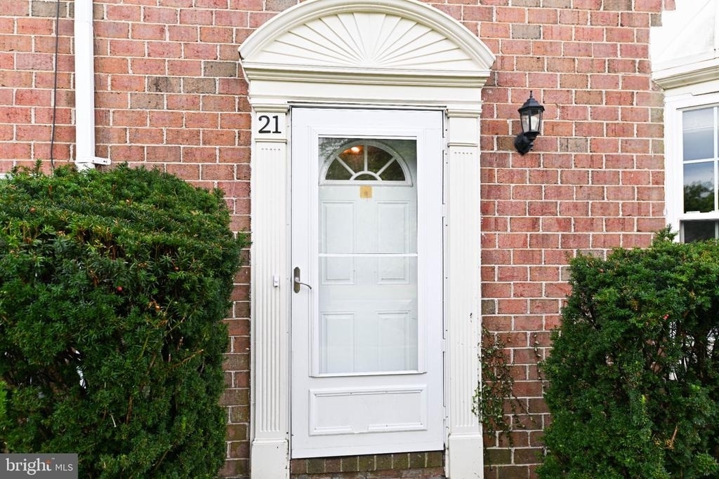 21 Six Notches Court - Photo 1