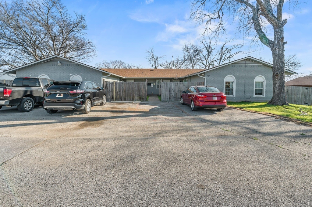 410 Old Thorndale Rd - Photo 0
