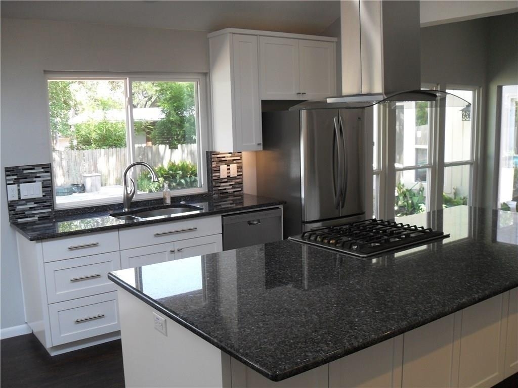 4804 Greystone Dr - Photo 12