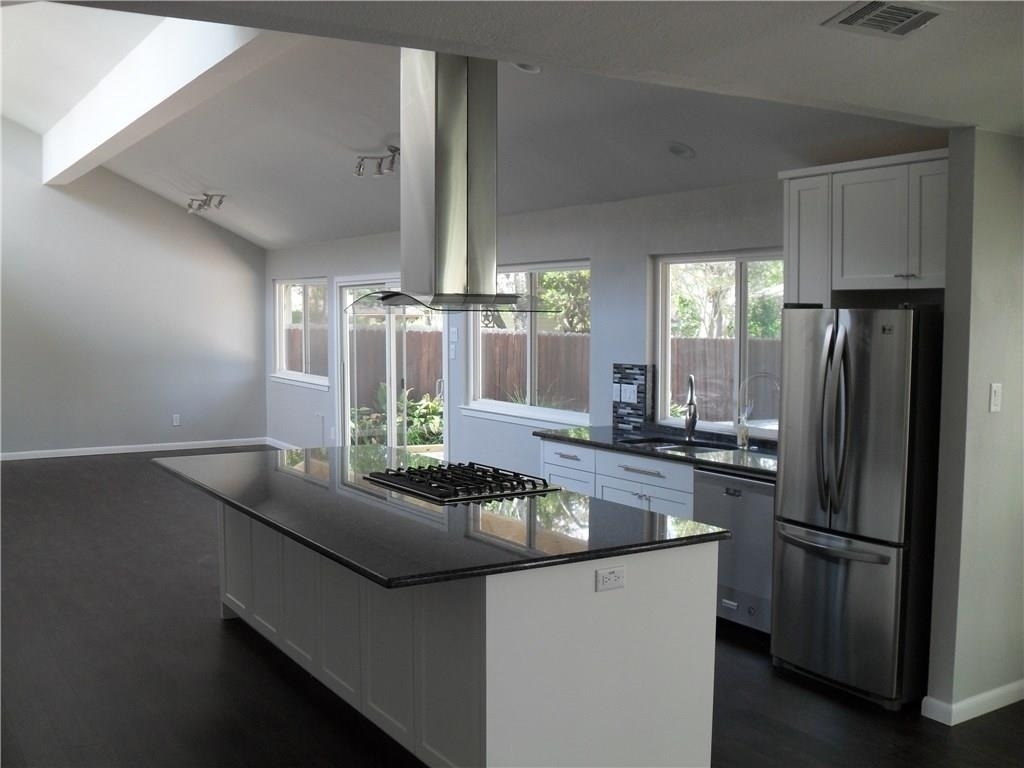 4804 Greystone Dr - Photo 14