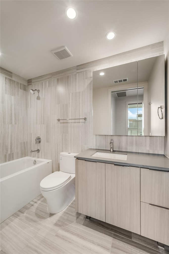 44 East Ave - Photo 8