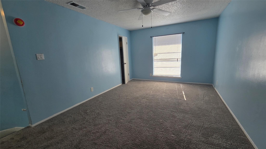 5200 Lancaster Ct - Photo 10