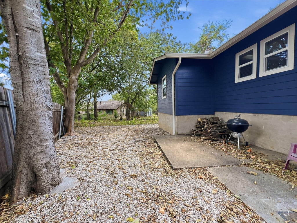 7107 Dan Jean Dr - Photo 16
