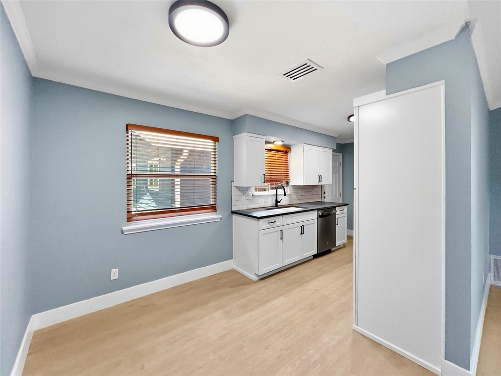 7107 Dan Jean Dr - Photo 3