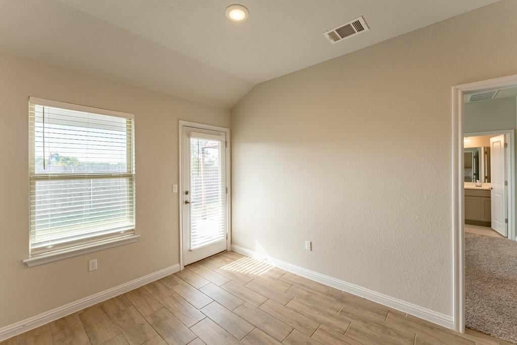 8209 Mckamy Dr - Photo 21