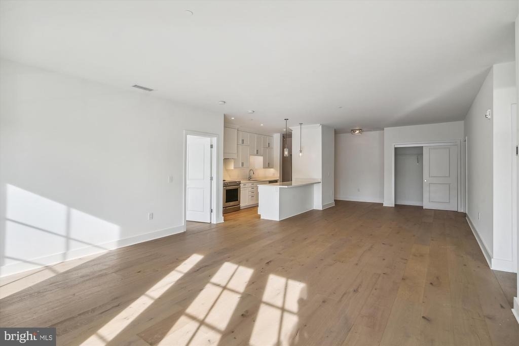 106 Annapolis Street - Photo 1
