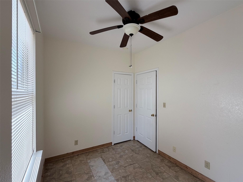 251 Zimmerman Ave - Photo 10