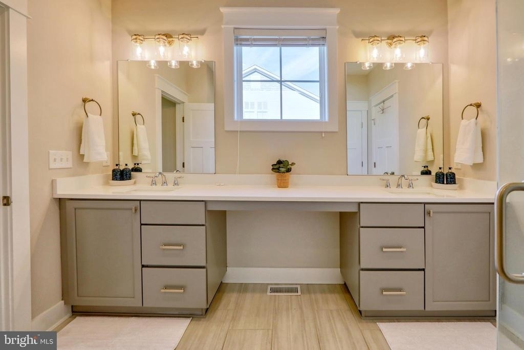 31569 Rachel Avenue - Photo 7