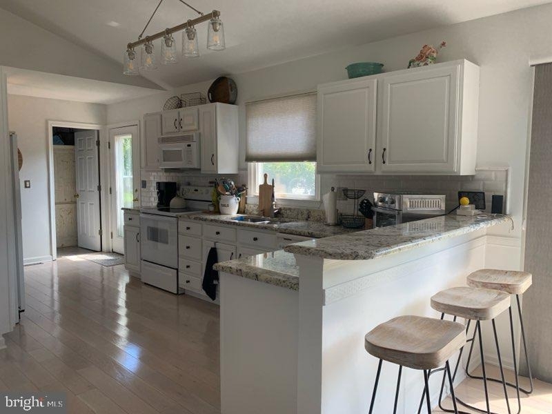 736 Hickman Drive - Photo 7