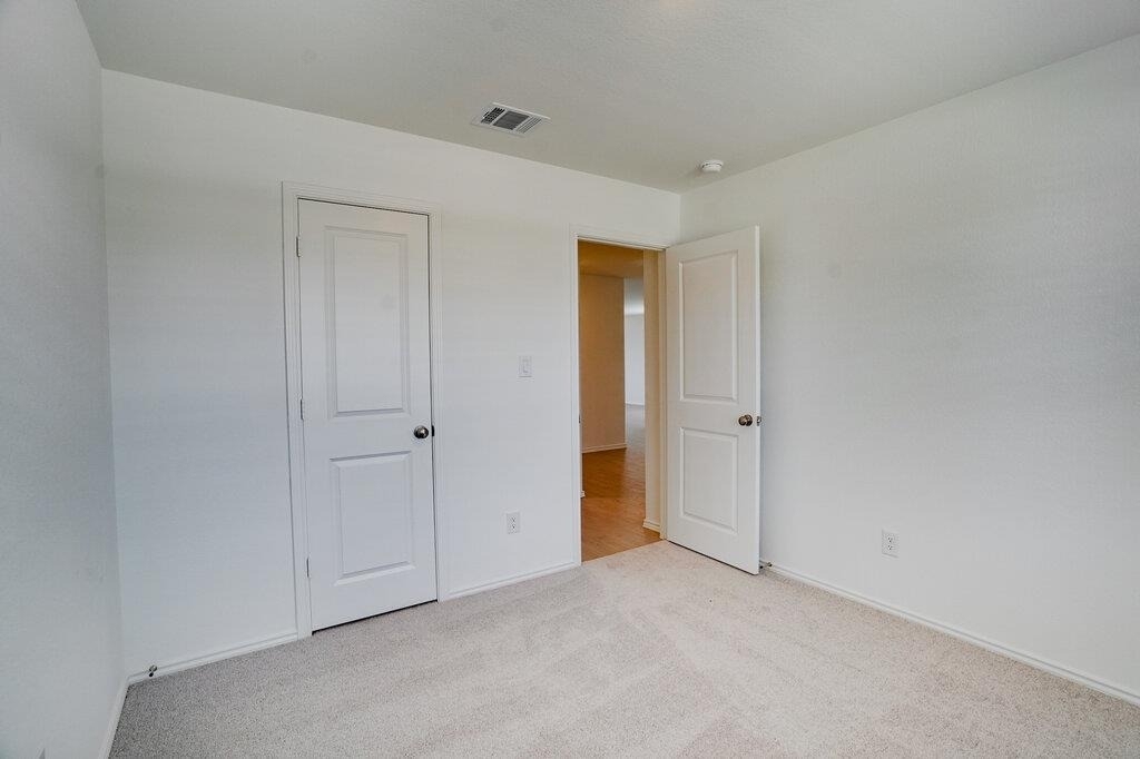 433 Whoopers Loop - Photo 9