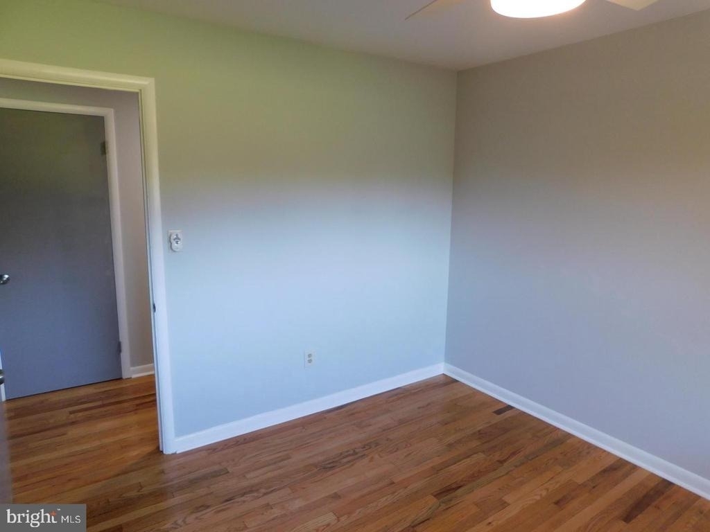1242 S Governors Avenue - Photo 22