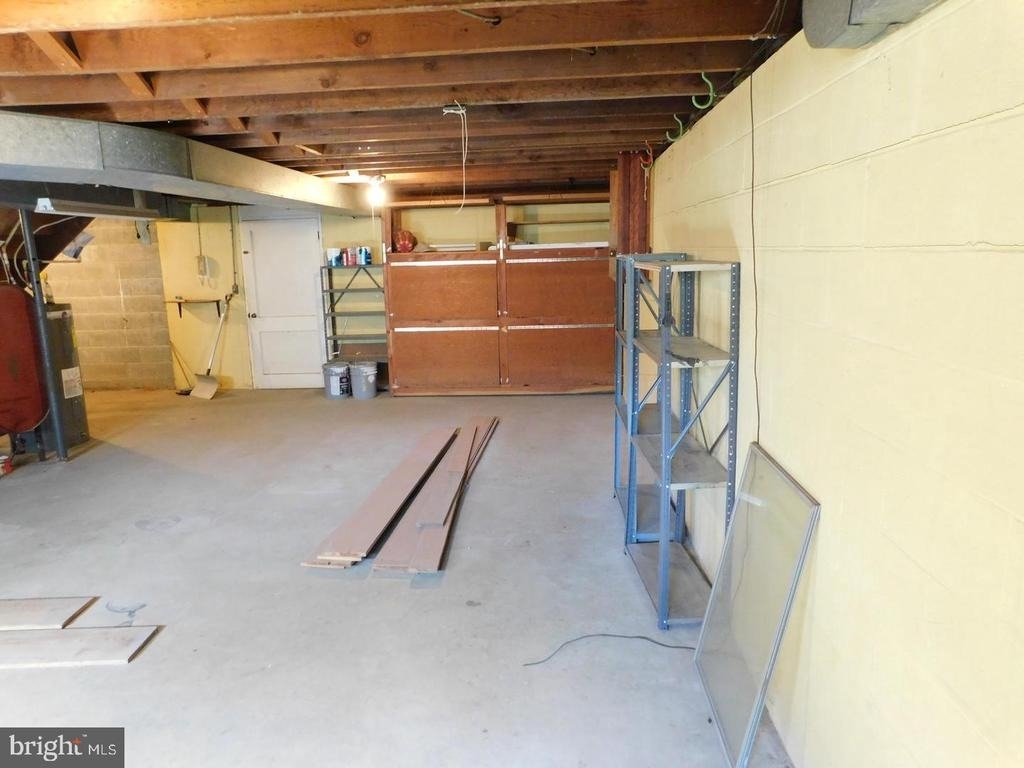 1242 S Governors Avenue - Photo 32