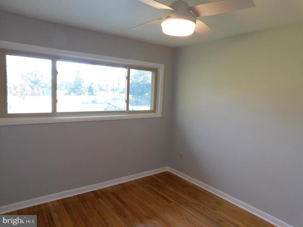 1242 S Governors Avenue - Photo 24