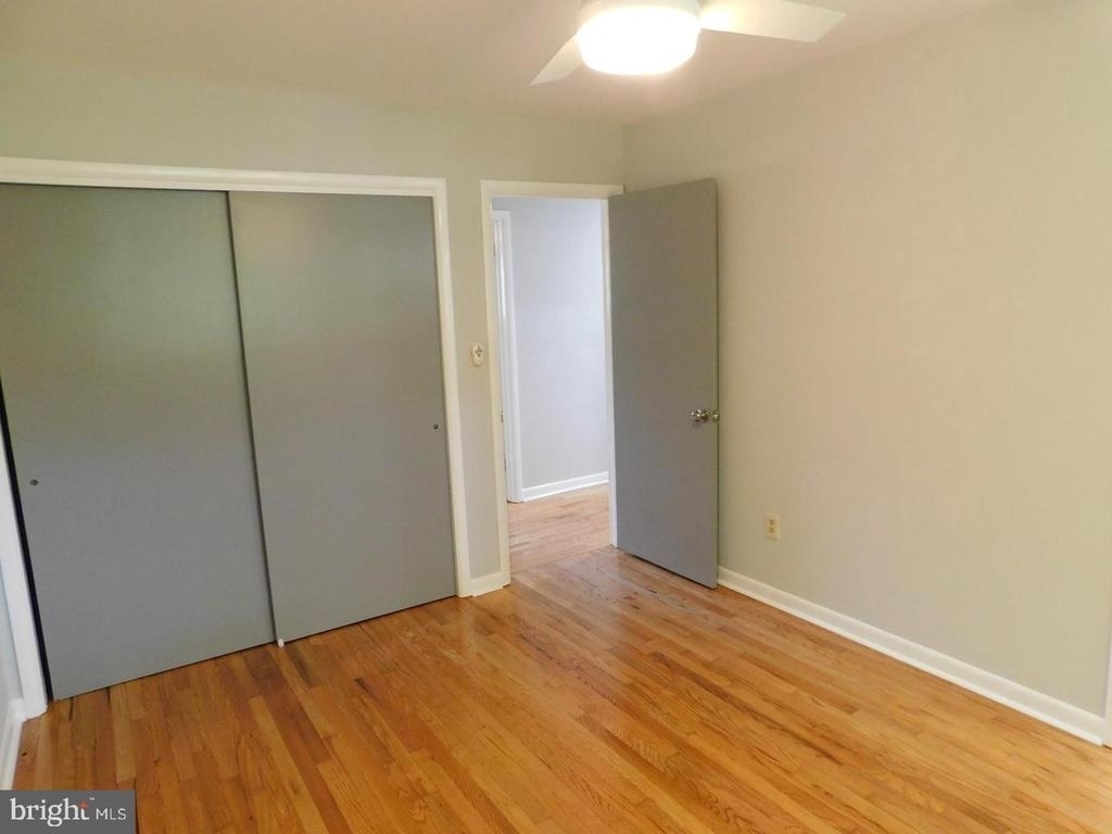 1242 S Governors Avenue - Photo 30