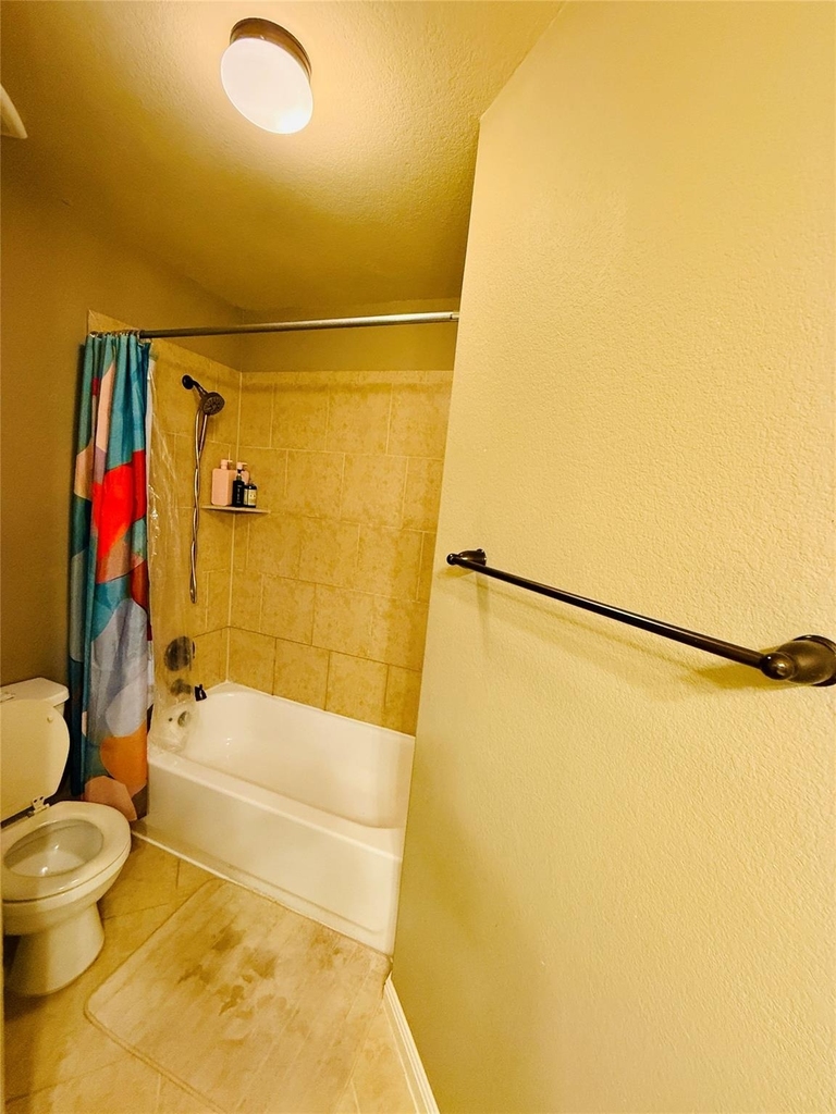 209 Monahans Dr - Photo 14